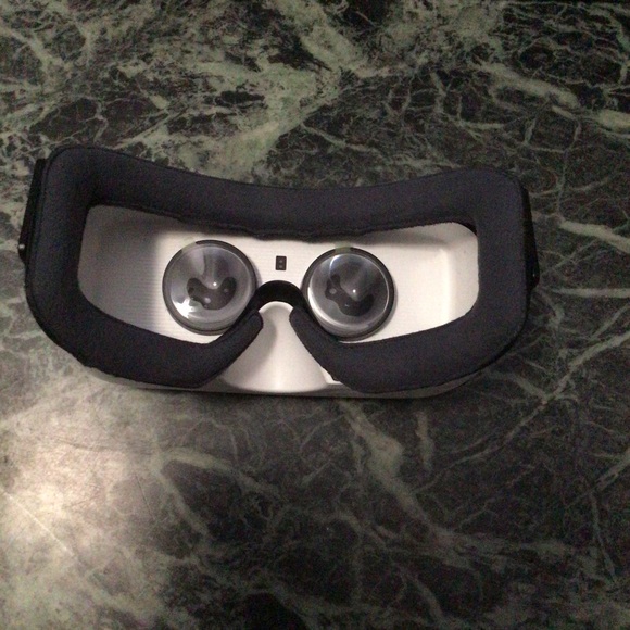 Samsung Gear VR headset
